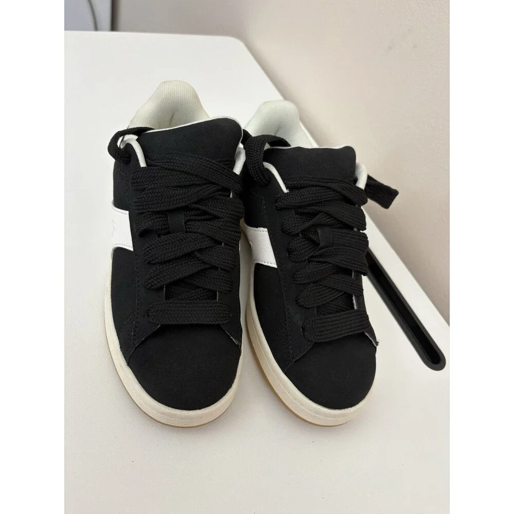 No Boundaries Women's Chunky Lace-Up Skate Sneakers Size 8 Memory foam lace-up